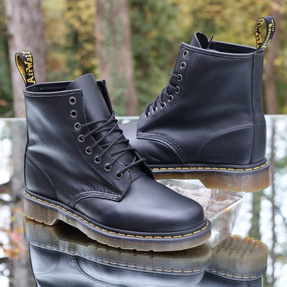 Dr. Martens 1460 Nappa 8 Eye Black Leather Boots Men's Size 9 - Picture 7 of 12